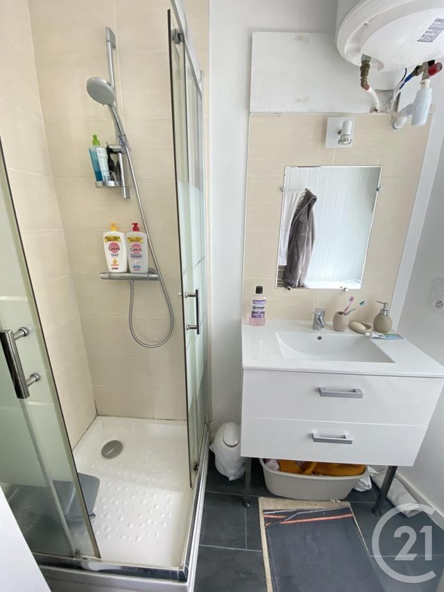 Appartement F2 à vendre - 2 pièces - 37.0 m2 - NANTES - 44 - PAYS-DE-LOIRE - Century 21 Ile Mangin Beaulieu Appartement F2 à vendre - 2 pièces - 37.0 m2 - NANTES - 44 - PAYS-DE-LOIRE - Century 21 Ile Mangin Beaulieu