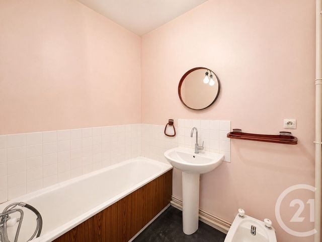 Appartement F3 à vendre - 3 pièces - 62.2 m2 - NANTES - 44 - PAYS-DE-LOIRE - Century 21 Ile Mangin Beaulieu
