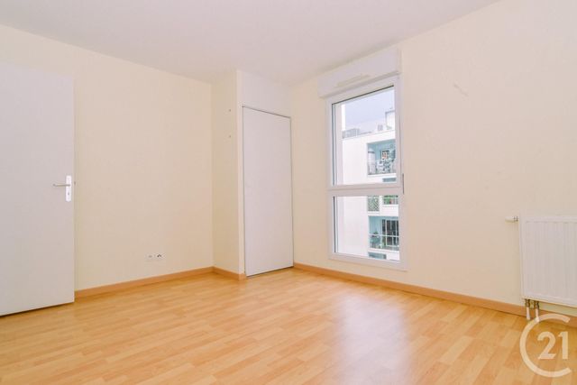 Appartement T3 à vendre - 3 pièces - 69.6 m2 - NANTES - 44 - PAYS-DE-LOIRE - Century 21 Ile Mangin Beaulieu Appartement T3 à vendre - 3 pièces - 69.6 m2 - NANTES - 44 - PAYS-DE-LOIRE - Century 21 Ile Mangin Beaulieu