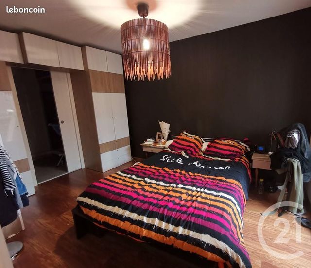 Appartement F4 à vendre - 4 pièces - 85.5 m2 - NANTES - 44 - PAYS-DE-LOIRE - Century 21 Ile Mangin Beaulieu Appartement F4 à vendre - 4 pièces - 85.5 m2 - NANTES - 44 - PAYS-DE-LOIRE - Century 21 Ile Mangin Beaulieu