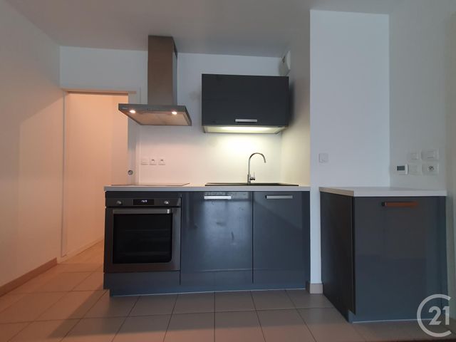 Appartement T2 à vendre - 2 pièces - 44.1 m2 - ST HERBLAIN - 44 - PAYS-DE-LOIRE - Century 21 Ile Mangin Beaulieu Appartement T2 à vendre - 2 pièces - 44.1 m2 - ST HERBLAIN - 44 - PAYS-DE-LOIRE - Century 21 Ile Mangin Beaulieu