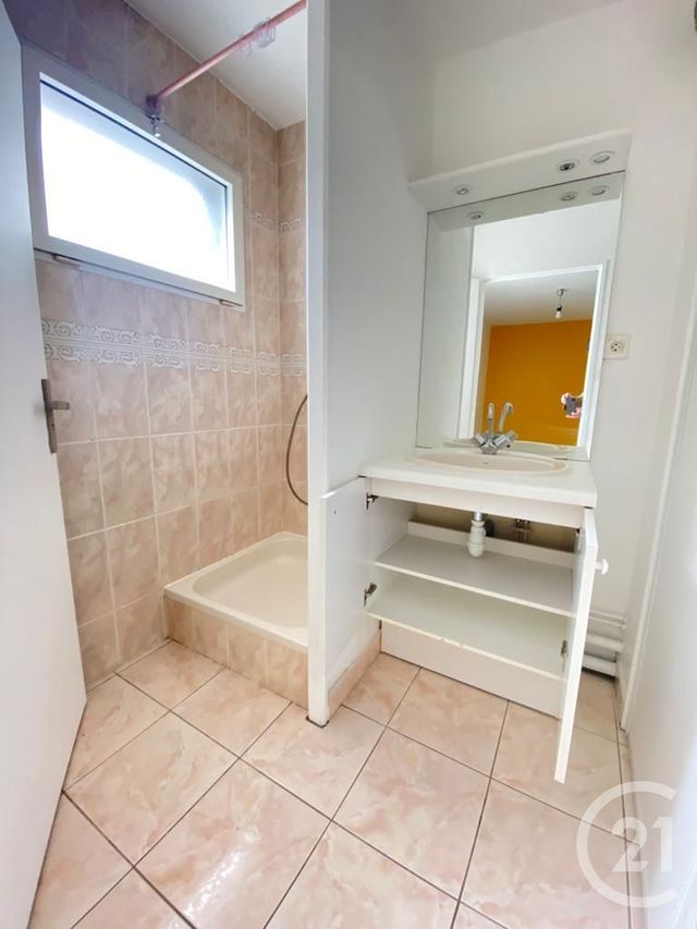Appartement F2 à vendre - 2 pièces - 31.76 m2 - NANTES - 44 - PAYS-DE-LOIRE - Century 21 Ile Mangin Beaulieu Appartement F2 à vendre - 2 pièces - 31.76 m2 - NANTES - 44 - PAYS-DE-LOIRE - Century 21 Ile Mangin Beaulieu