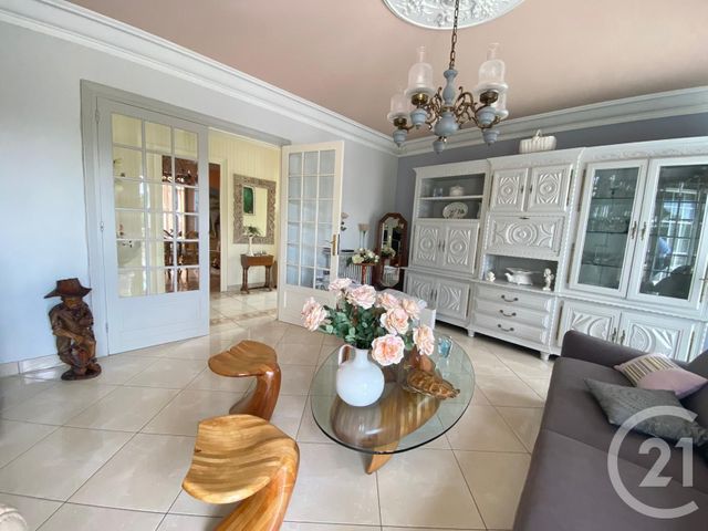 Afficher la photo en grand maison à vendre - 5 pièces - 245.42 m2 - INDRE - 44 - PAYS-DE-LOIRE - Century 21 Ile Mangin Beaulieu