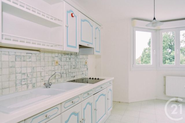 Afficher la photo en grand Appartement T3 à vendre - 3 pièces - 74.01 m2 - NANTES - 44 - PAYS-DE-LOIRE - Century 21 Ile Mangin Beaulieu