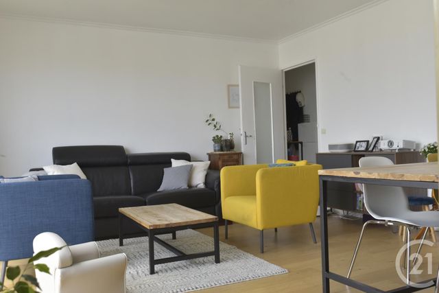 Afficher la photo en grand Appartement T3 à vendre - 4 pièces - 79.96 m2 - NANTES - 44 - PAYS-DE-LOIRE - Century 21 Ile Mangin Beaulieu