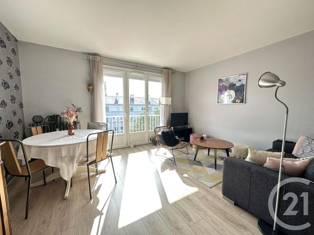 Appartement F4 à vendre - 4 pièces - 70.0 m2 - ST SEBASTIEN SUR LOIRE - 44 - PAYS-DE-LOIRE - Century 21 Ile Mangin Beaulieu