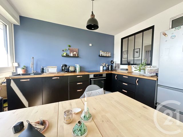 Appartement T4 à vendre - 4 pièces - 73.31 m2 - NANTES - 44 - PAYS-DE-LOIRE - Century 21 Ile Mangin Beaulieu