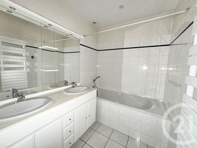 Appartement T3 à vendre - 3 pièces - 93.81 m2 - NANTES - 44 - PAYS-DE-LOIRE - Century 21 Ile Mangin Beaulieu