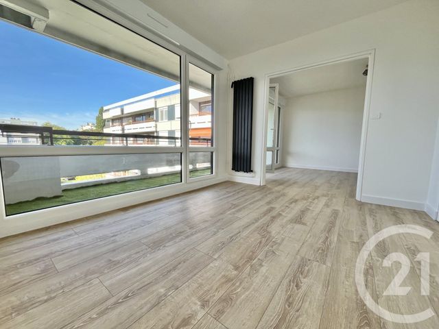 Appartement T4 à vendre - 4 pièces - 80.86 m2 - NANTES - 44 - PAYS-DE-LOIRE - Century 21 Ile Mangin Beaulieu