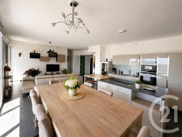 Appartement T4 à vendre - 4 pièces - 97.62 m2 - NANTES - 44 - PAYS-DE-LOIRE - Century 21 Ile Mangin Beaulieu