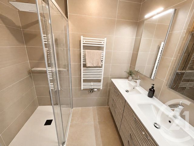 Appartement T4 à vendre - 4 pièces - 97.62 m2 - NANTES - 44 - PAYS-DE-LOIRE - Century 21 Ile Mangin Beaulieu
