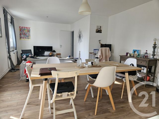 Appartement T4 à vendre - 4 pièces - 81.0 m2 - NANTES - 44 - PAYS-DE-LOIRE - Century 21 Ile Mangin Beaulieu