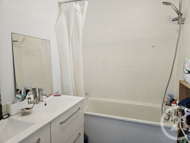 Appartement T4 à vendre - 4 pièces - 81.0 m2 - NANTES - 44 - PAYS-DE-LOIRE - Century 21 Ile Mangin Beaulieu