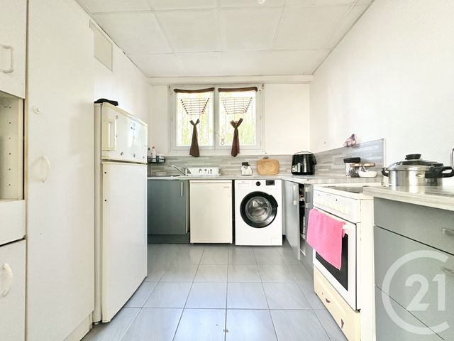 Appartement à vendre - 4 pièces - 62.3 m2 - NANTES - 44 - PAYS-DE-LOIRE - Century 21 Ile Mangin Beaulieu