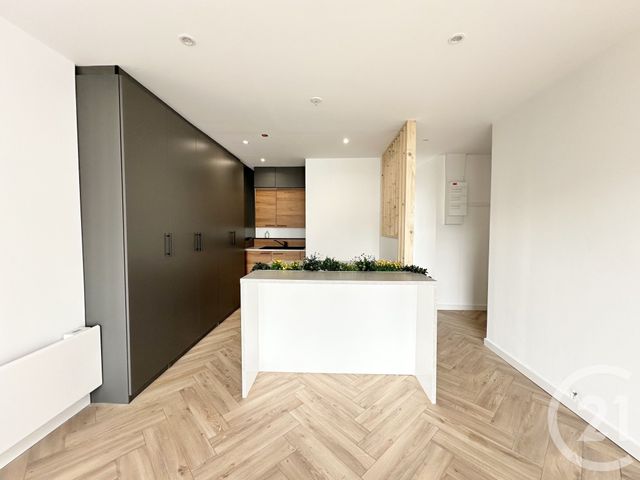 Appartement F4 à vendre - 5 pièces - 77.92 m2 - NANTES - 44 - PAYS-DE-LOIRE - Century 21 Ile Mangin Beaulieu