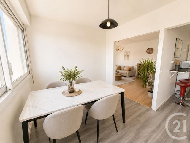 Appartement à vendre - 4 pièces - 67.0 m2 - NANTES - 44 - PAYS-DE-LOIRE - Century 21 Ile Mangin Beaulieu